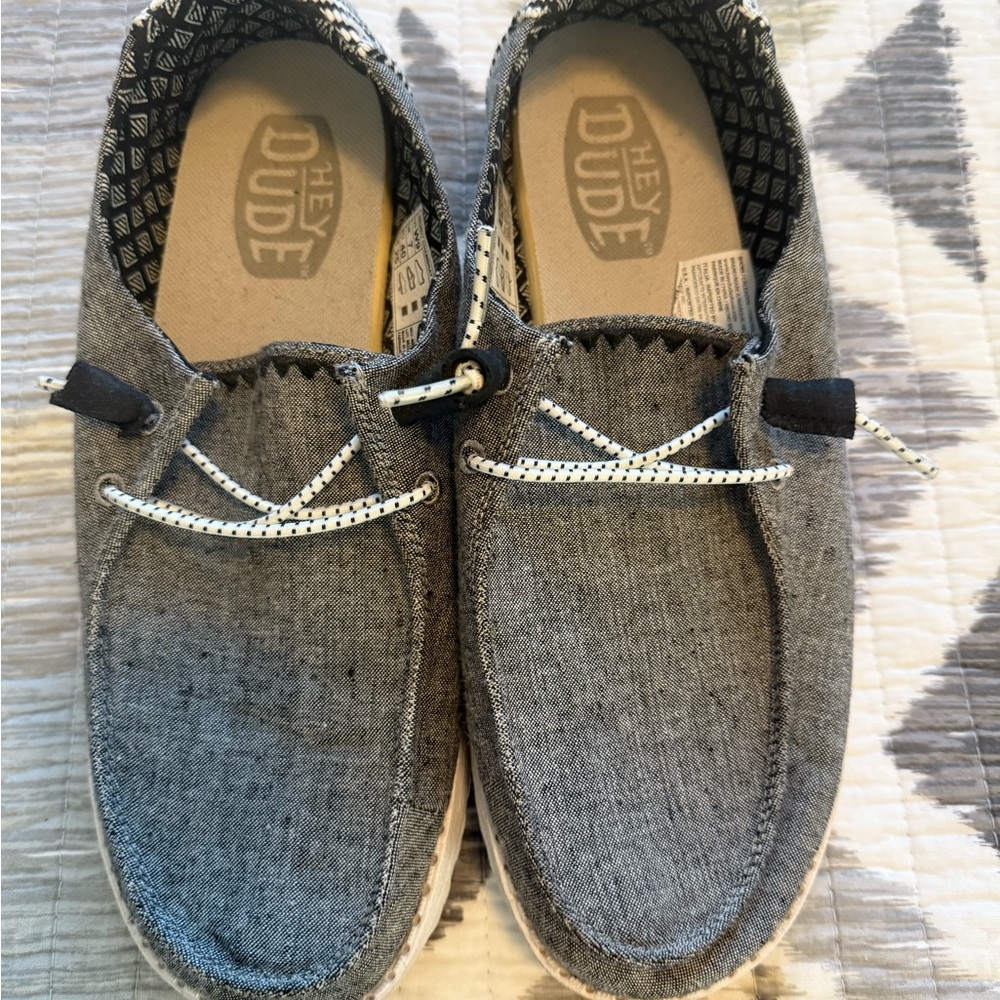Hey Dude Womens Wendy Loafers